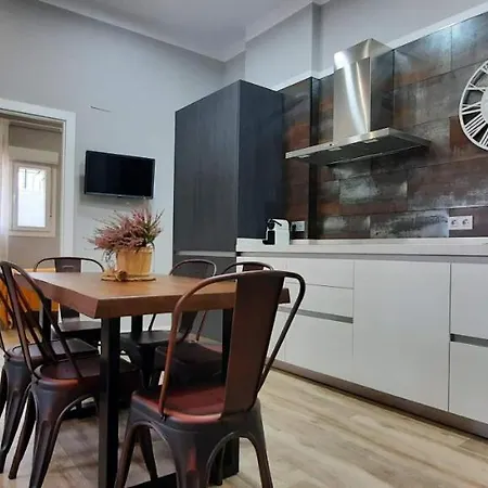 Апартаменты Cruces Hospital Metro *